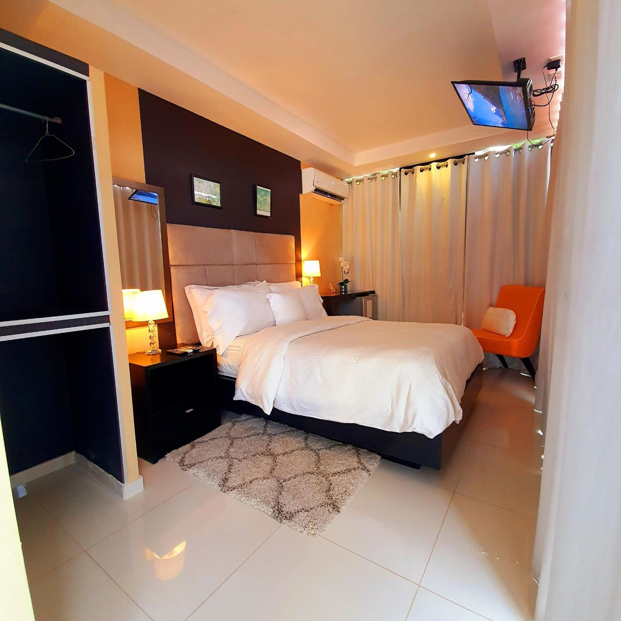 Hotel Santa Clara سان فيرناندو دو مونتي كريستي الغرفة الصورة
